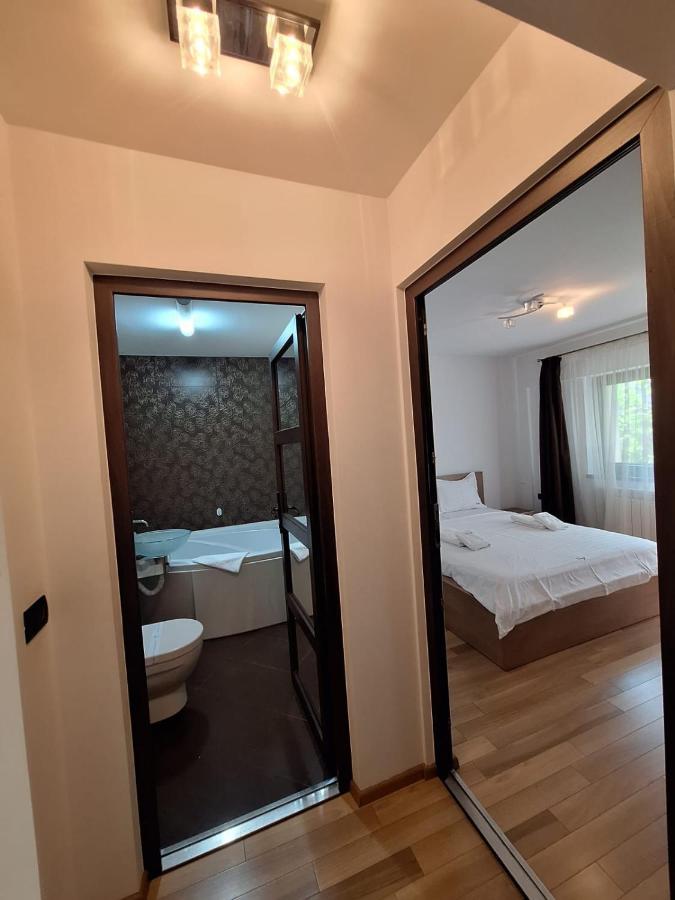 Urban George Enescu 4 Beedroom Apartment Suceava Exterior foto