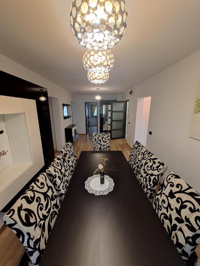 Urban George Enescu 4 Beedroom Apartment Suceava Exterior foto